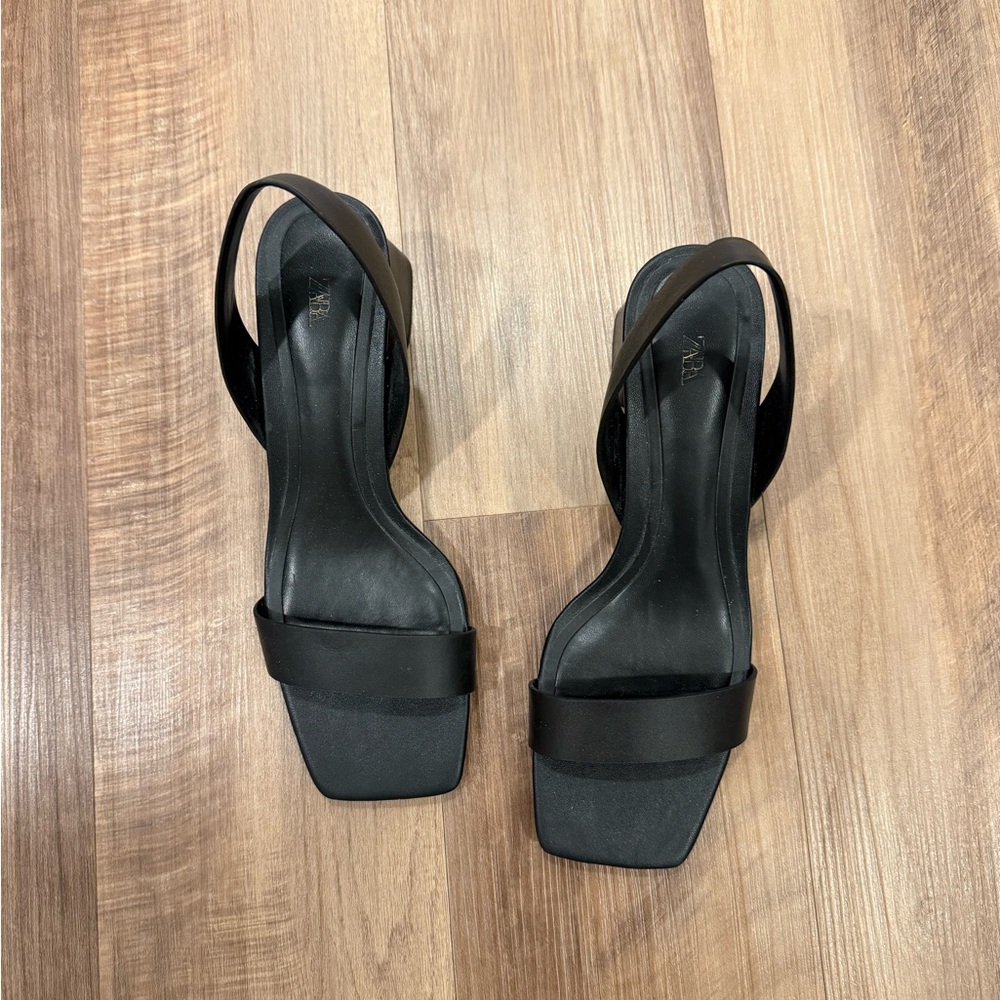 Zara Black Block Heel Slingback Shoes